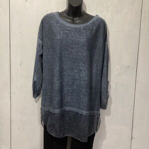 Tempo Paris Distressed Blue 3/4 Sleeve Boxy Tunic Top, Size M/L